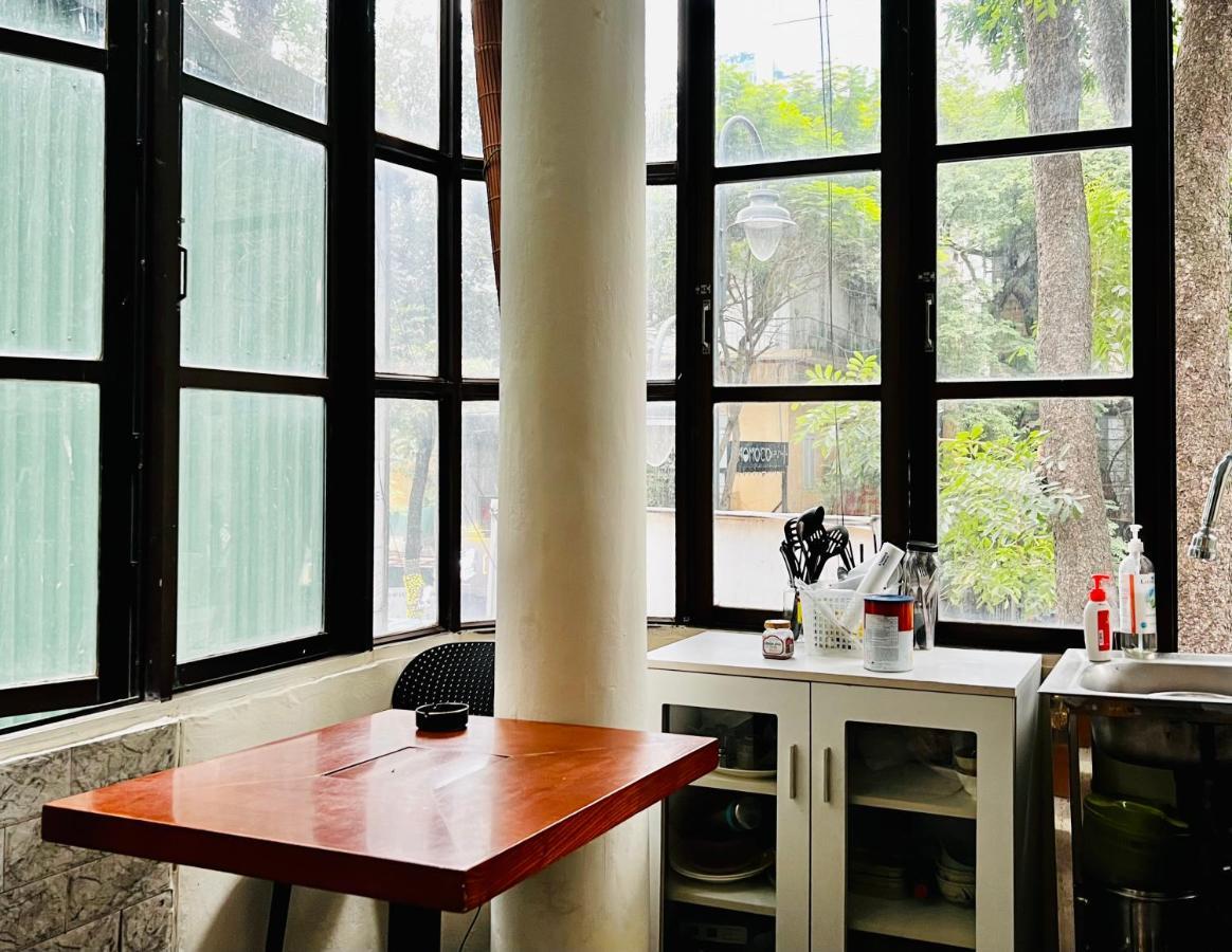 The First Ba Trieu Ha Noi Bed & Breakfast Ханой Екстериор снимка