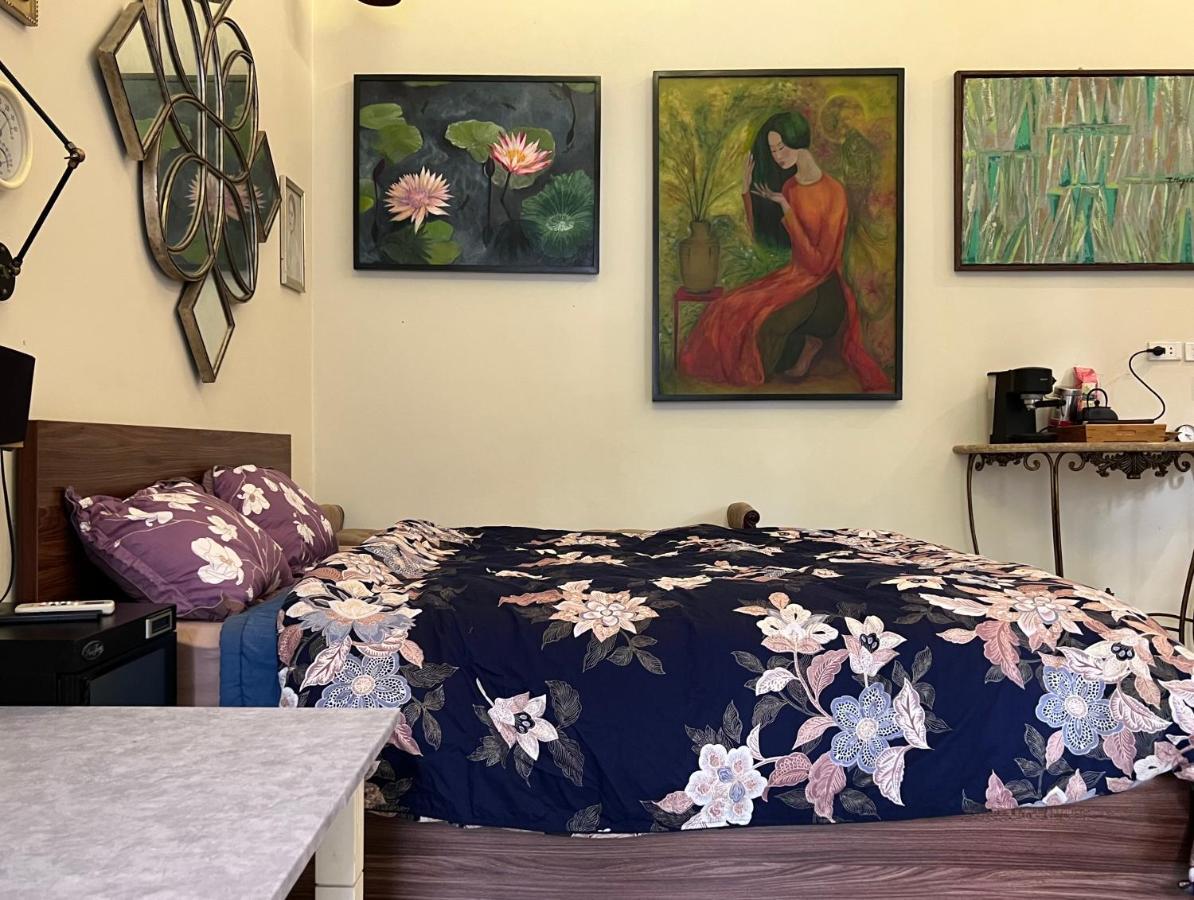 The First Ba Trieu Ha Noi Bed & Breakfast Ханой Екстериор снимка